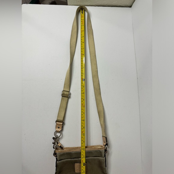 Coach Swingpack East Metallic Silve Crossbody Bag Leather Trim Adjustable Strap - Picture 11 of 13